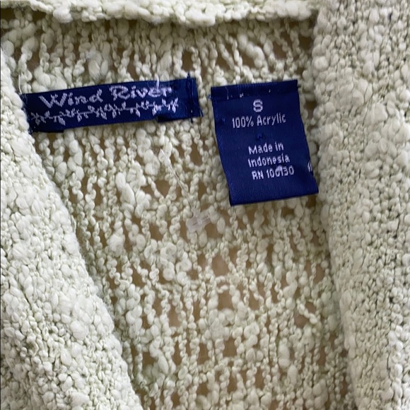 Wind River cropped women’s small green cardigan sweater - Picture 4 of 5